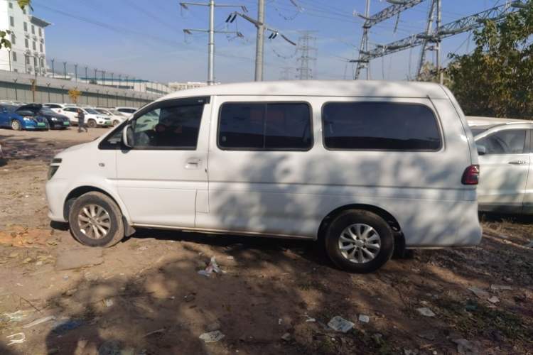 Used FORTHING Lingzhi M5 2022 Comfort Model 7 Seats
