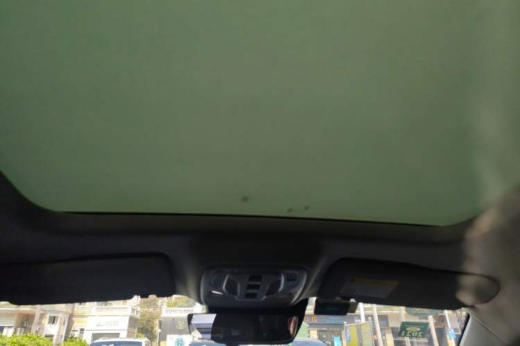 Used Roewe RX5 MAX 2019 400TGI Automatic Smart Cabin Flagship Edition