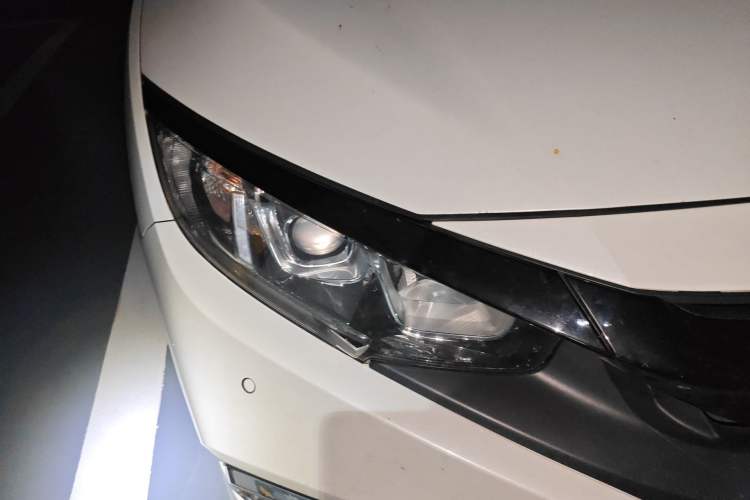 Used Honda Civic 2019 220TURBO CVT Dynamic Edition China VI Right Front Headlight