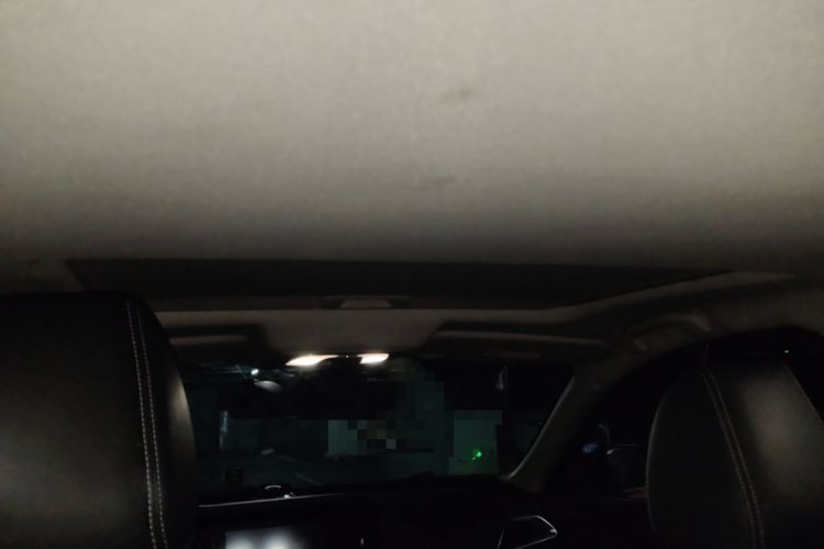 Used Venucia T90 2018 2.0L CVT Smart Connect Luxury Edition China V Standard