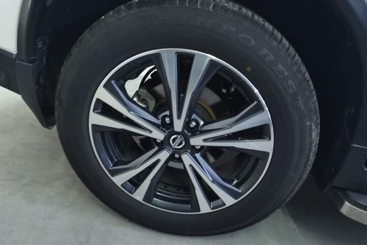 Used Nissan X-Trail 2017 2.5L CVT Luxury Edition 4WD
