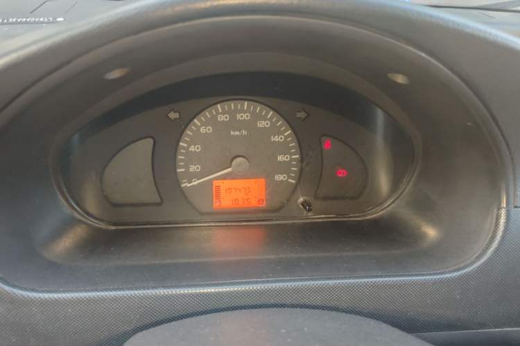 Used Wuling Rongguang 2012 1.5L Extended Basic Version Instrument Cluster