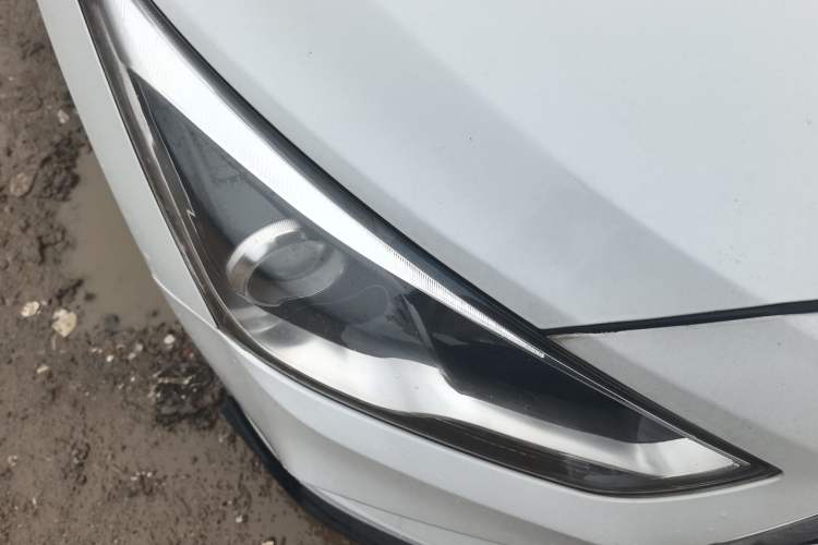 Used Hyundai Mistra 2019 1.8L Automatic Smart GLS Commemorative Model China VI Standard Right Front Headlight
