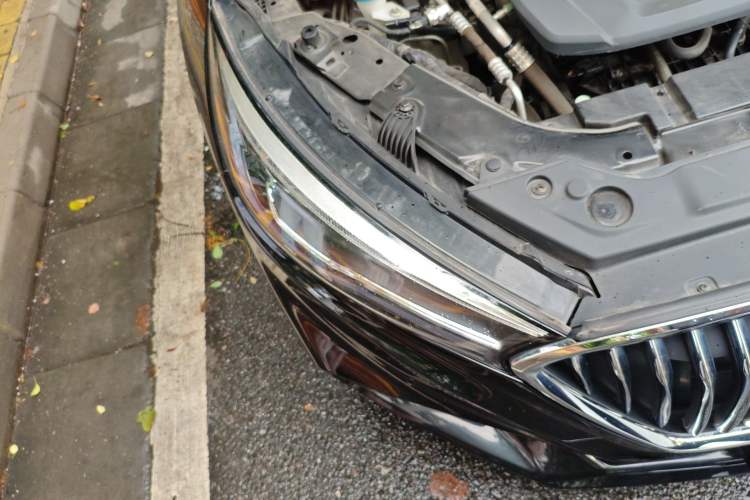 Used Hongqi H5 2022 Classic Model 1.8T Automatic Smart Connect Flagship Edition