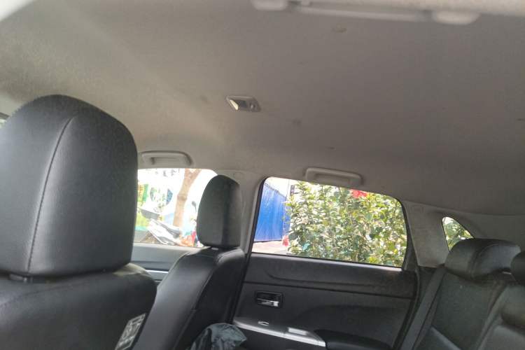 Used Mitsubishi ASX 2013 2.0L CVT Two-Wheel Drive Luxury Edition