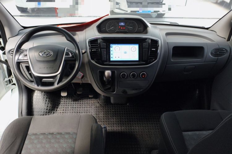 Used SAIC MAXUS Xintu V80 2021 2.0T Manual Classic Aoyuntong Long Wheelbase Mid-Roof 6/7/8/9-Seater