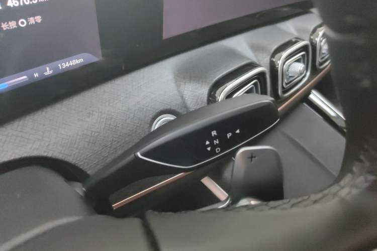 Used Chery Tiggo 9 2023 2.0T Dual-Clutch Two-Wheel Drive Leading Edition 5 Seats