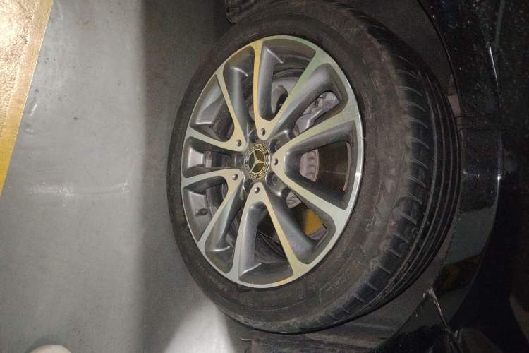 Used Mercedes-Benz E-Class 2019 E 200 L 4MATIC