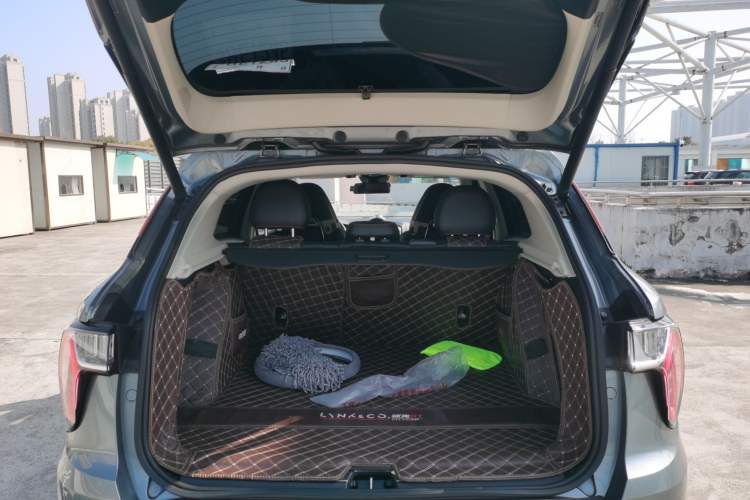 Used Lynk & Co 01 2019 2.0T Two-Wheel Drive Zhaopu Version China VI Standard