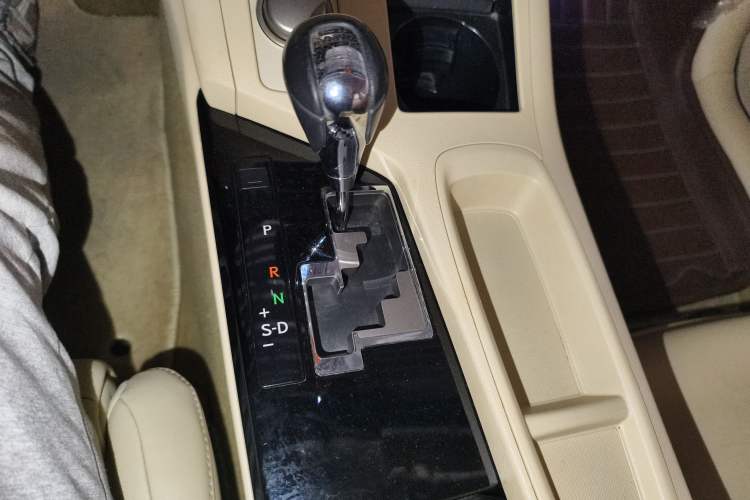 Used Lexus ES 2013 250 Elite Edition
