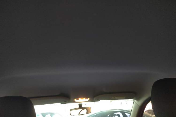 Used Peugeot 301 2016 1.6L Automatic Comfort Edition
