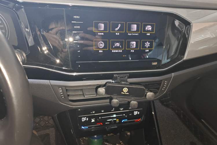 Used Volkswagen Tayron 2020 330TSI Two-Wheel Drive Luxury Smart Connectivity Version