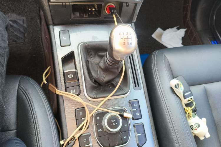 Used Haval H6 Coupe 2015 Blue Label 2.0T Manual Two-Wheel-Drive Elite Model