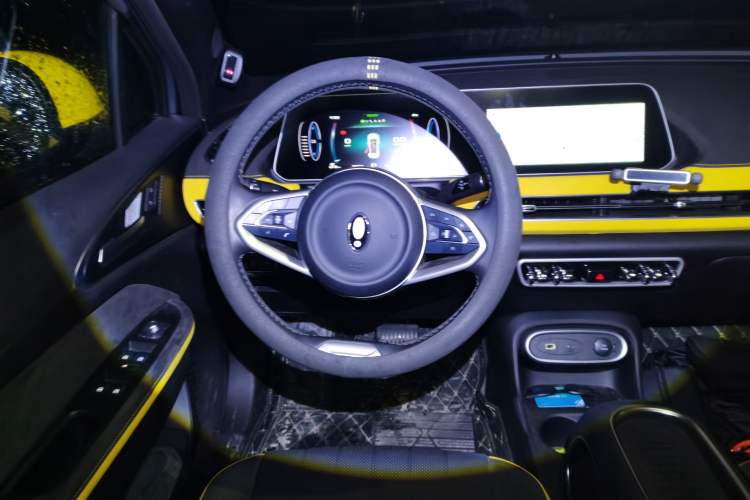 Used ORA Good Cat 2023 401 km Standard Range Prestige Version Lithium Iron Phosphate