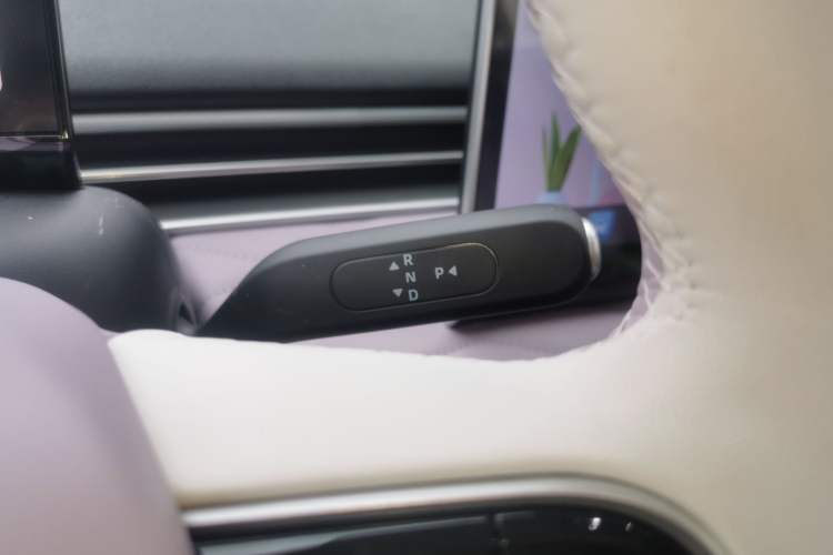 Used Dongfeng NAMMI 01 2024 New Edition 330 Plus Smart+