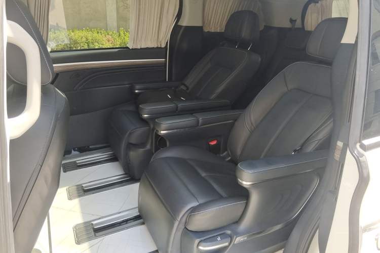 Used GAC Trumpchi M8 2021 Master Series 390T Ultimate Edition Left Rear Seat