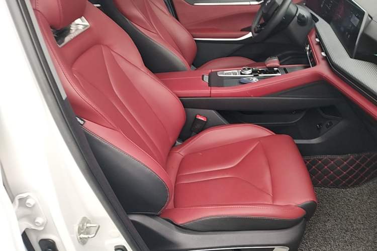 Used CHANGAN CS75 PLUS 2022 2nd Generation 1.5T Automatic Prestige Version
