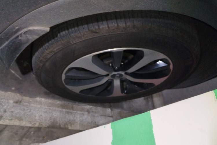 Used Kia Sorento 2015 Sorento L 2.0T Gasoline 4WD Sport Edition 7 Seats China IV Standard