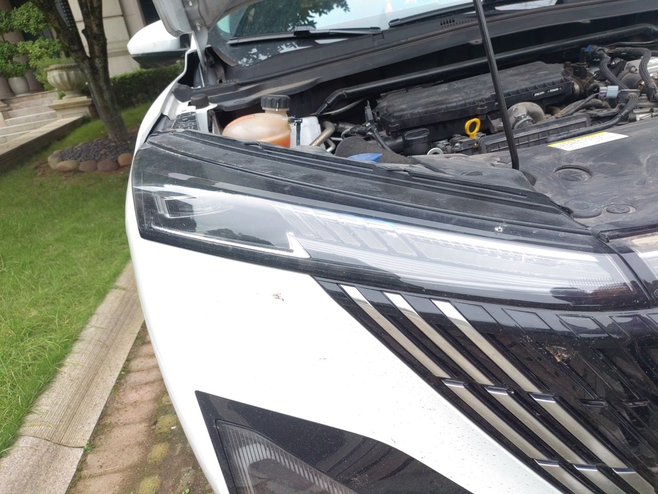 Dongfeng Aeolus Mage 2023 DH-i 1.5T Luxury Edition — снимка 7