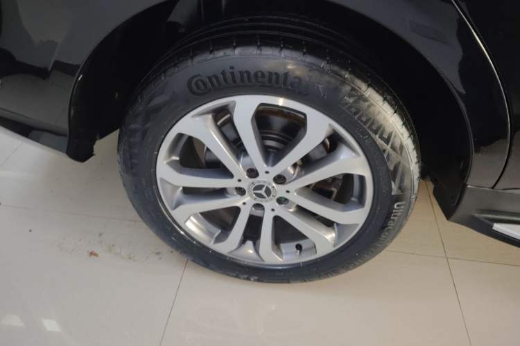 Used Mercedes-Benz GLE 2017 GLE 320 4MATIC Dynamic Model
