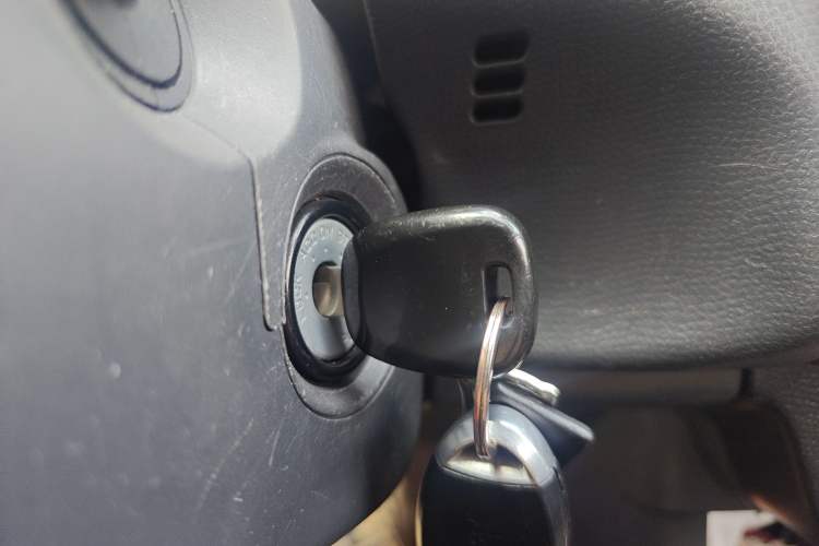 Used Suzuki Swift 2016 1.5L Automatic Fashionable Coolplay Edition