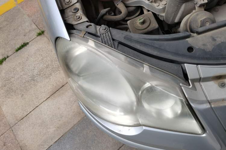 Used Volkswagen Polo 2009 Kica 1.4L Manual Fashion Edition
