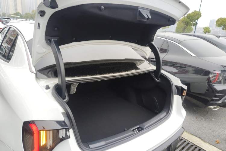 Used Lynk & Co 03 2023 1.5TD DCT JingPro