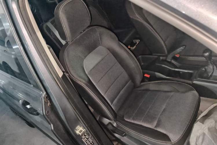 Used Wuling Zhengcheng 2022 2.0L Manual Entrepreneurial Version
