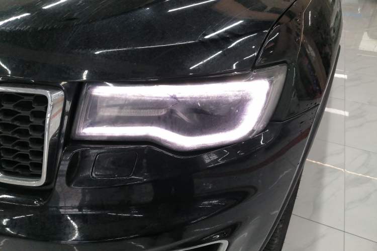 Used Jeep Grand Cherokee 2020 3.0L Professional Navigation Edition