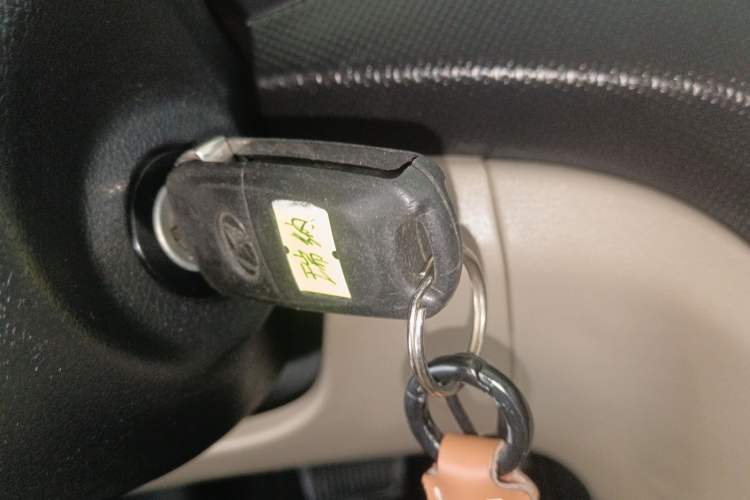 Used Hyundai Verna (older generation) 2014 1.4L Automatic Smart GLS Interior 1