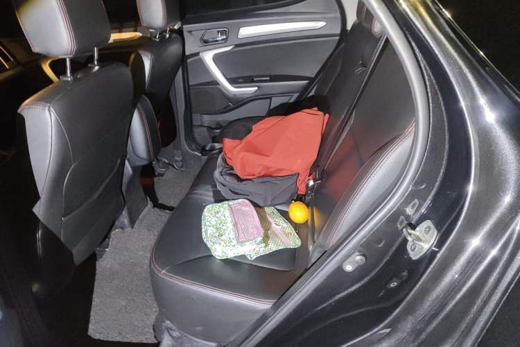 Used JAC Refine S3 2016 1.5L Manual Luxury Smart Version
