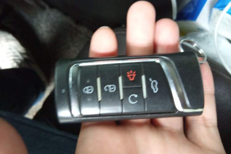 Used GAC Trumpchi M6 2019 270T DCT Luxury Edition (7-seater) China VI
