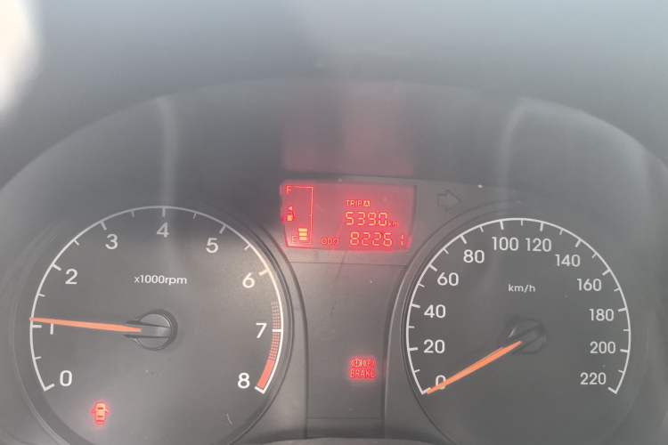 Used Hyundai Verna (older generation) 2014 1.4L Manual Smart GLS Trim Instrument Cluster