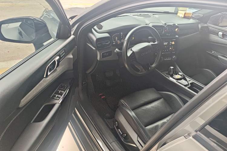 Used Lynk & Co 03 2022 2.0TD DCT JingPro
