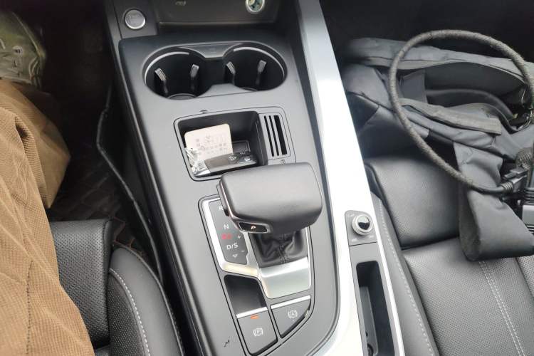 Used Audi A4L 2024 40 TFSI Fashion Dynamic Model