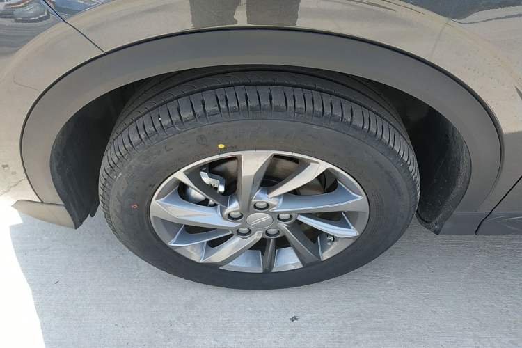 Used Geely Auto Coolray 2025 Bin Yue L 1.5TD DCT Star Diamond
