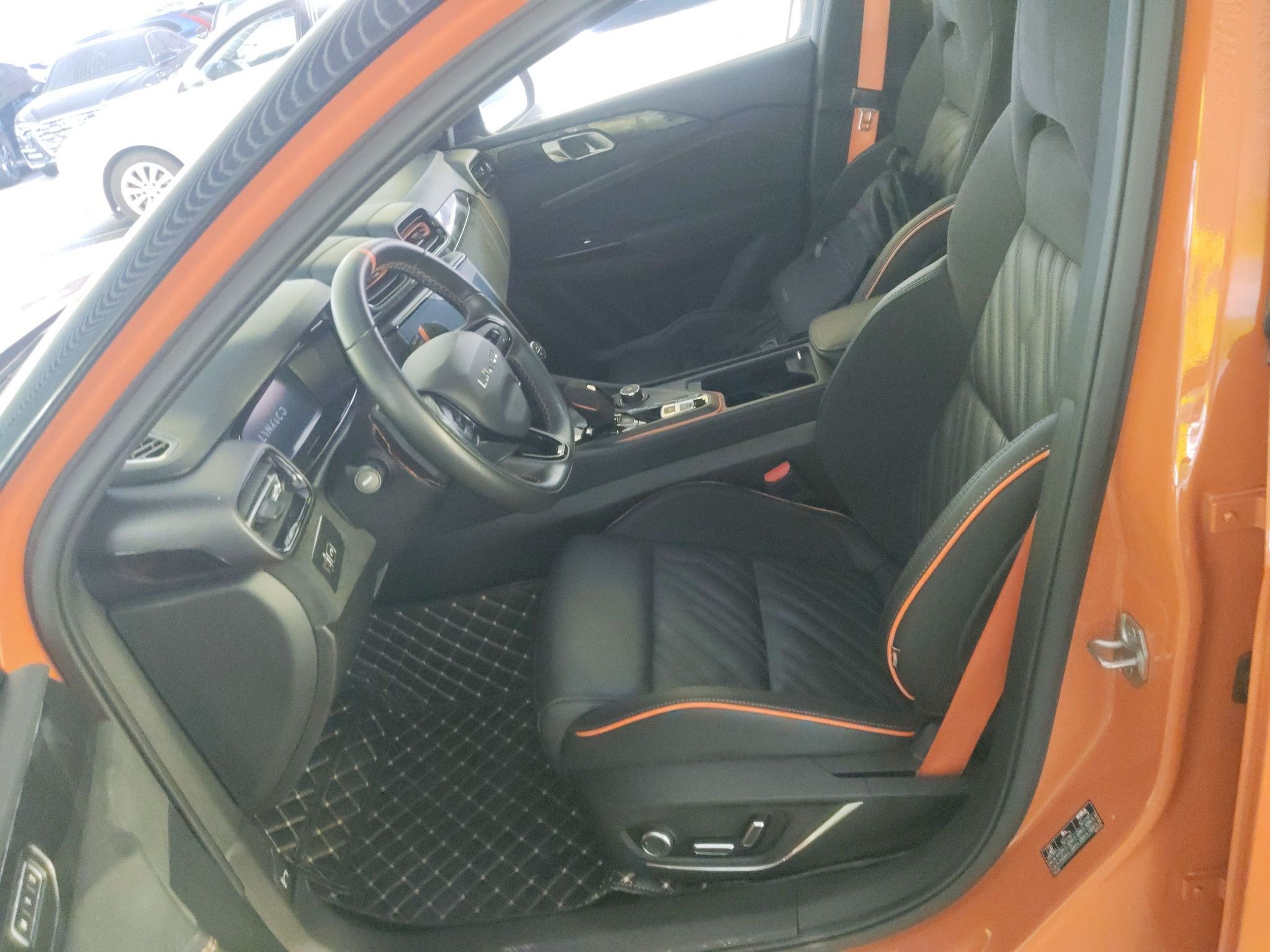 Avant de la voiture