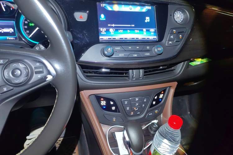 Used Buick Envision 2017 28T Four-Wheel Drive Luxury Model