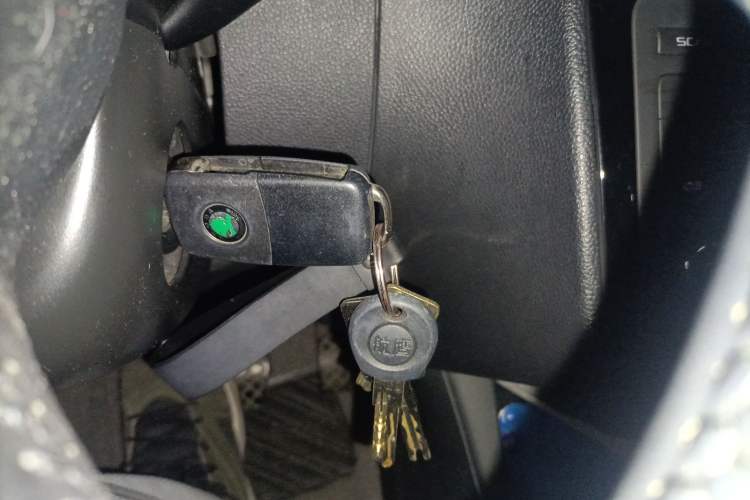 Used Skoda Fabia 2012 1.6L Automatic Cool Black Edition