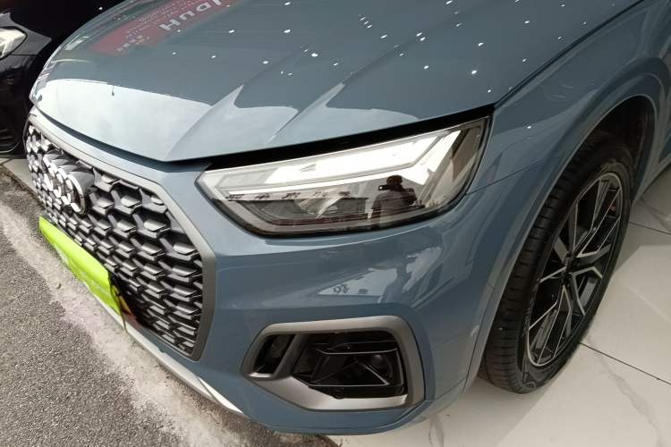 Used Audi Q5L Sportback 2022 40 TFSI RS Package Performance Model Left Front Headlight