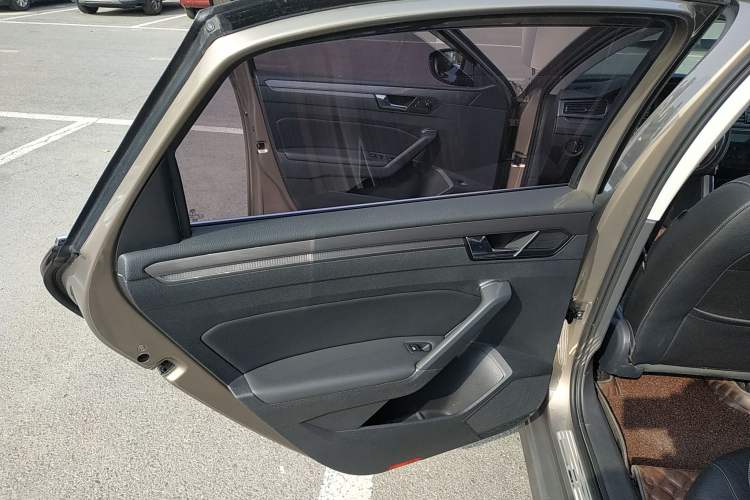 Used Volkswagen Passat 2016 330TSI DSG Luxury Edition