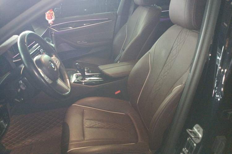 Used BMW 5 Series 2022 Second Facelift 525Li M Sport Package