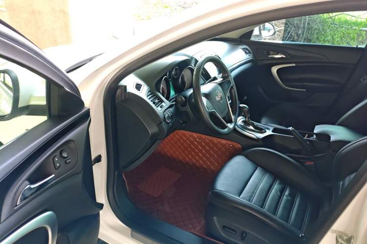 Used Buick Regal 2015 1.6T Fashion Tech Model
