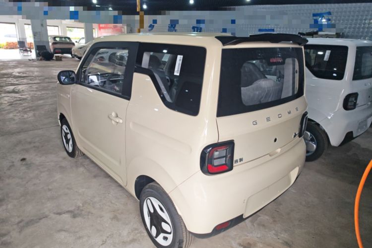 Used Geely Galaxy Panda 2025 210 km – Yuanqi Bear