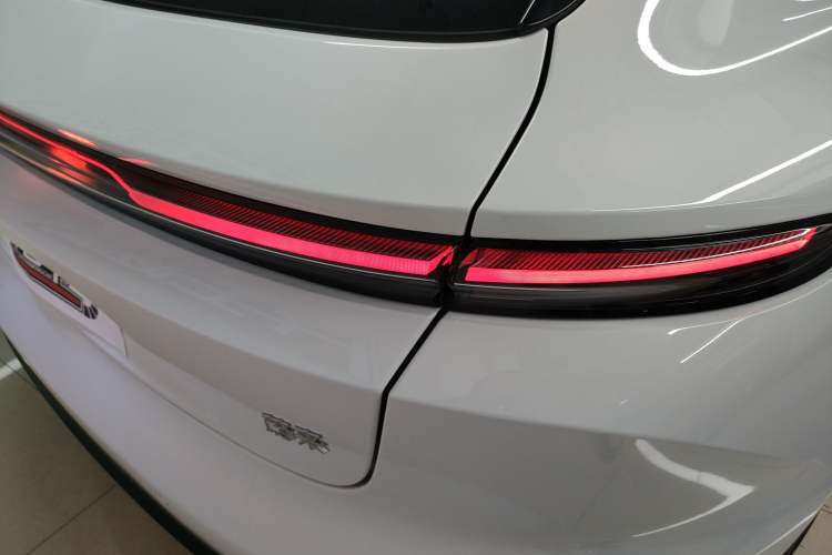 Used Nio ET5T 2025 100kWh Touring