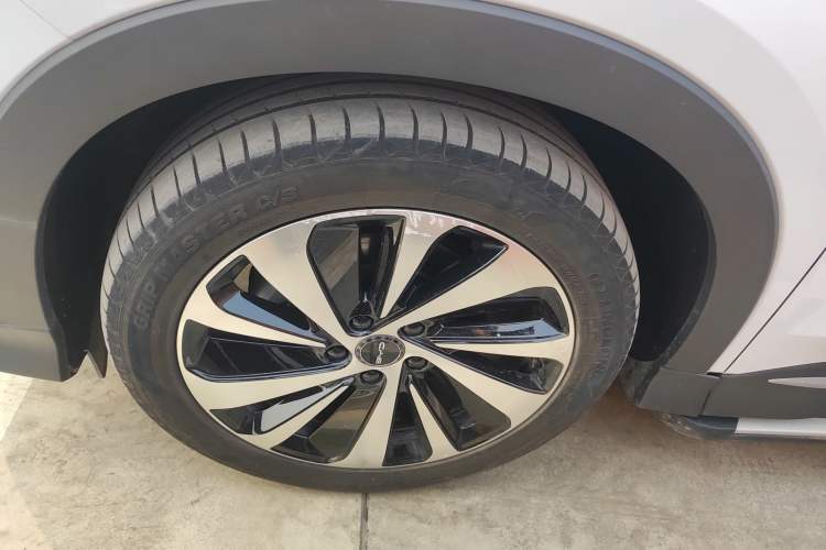 Used BYD Song PLUS New Energy 2023 Champion Edition DM-i 110KM Flagship PLUS
