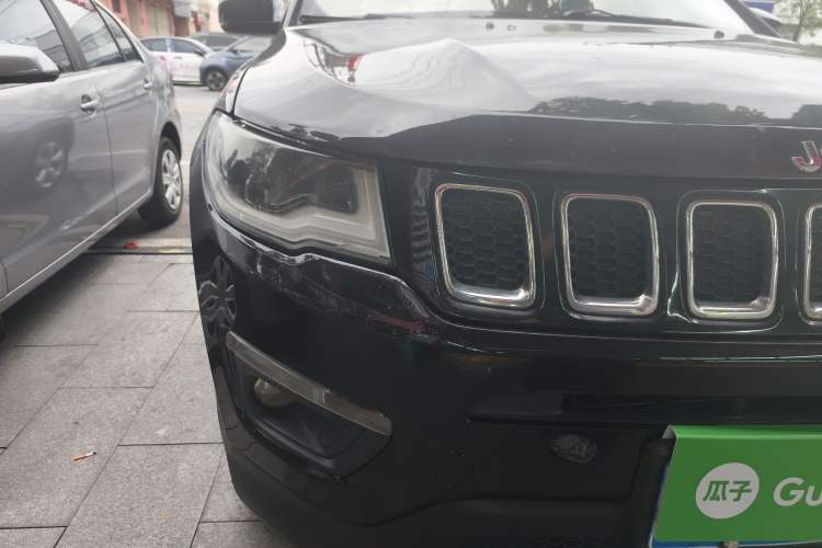 Used Jeep Compass 2017 200T Automatic Family Edition