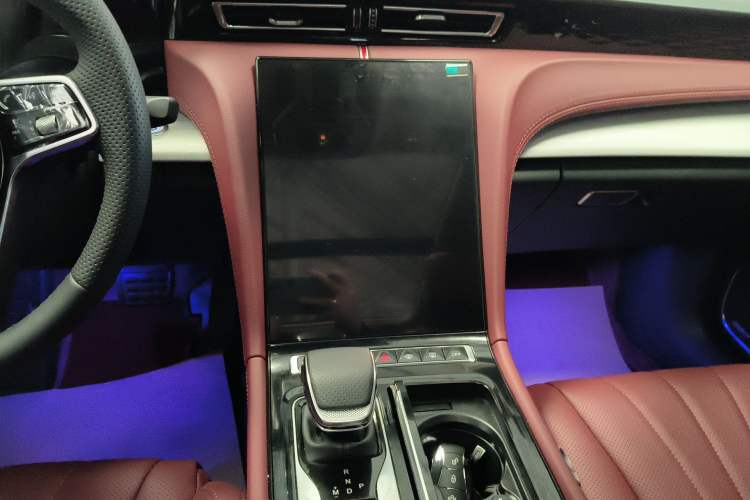 Used Hongqi H5 2025 1.5T DCT Qiyun 500 000th Unit Commemorative Edition Audio And AC Panel