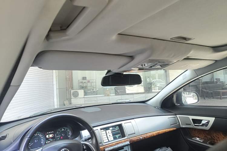 Used Jaguar XF 2014 XF 2.0T Luxury Edition