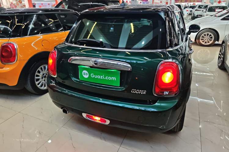 Used MINI MINI 2015 1.5T COOPER Fun Five-Door Edition